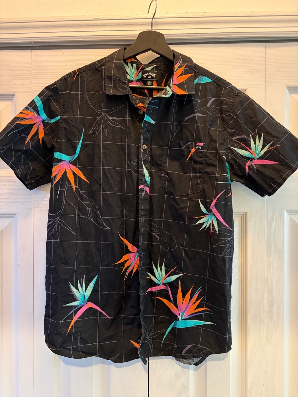 Billabong Black Short-Sleeve Button-Down with Teal, Orange & Pink Tropical Print